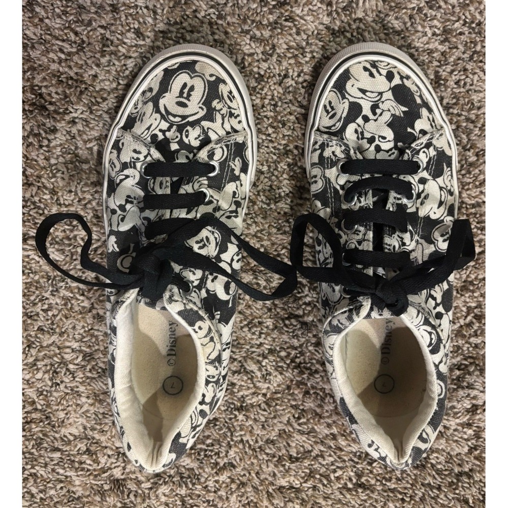 Disney Mickey Mouse Black/White Graphic Print Canvas Low Top Shoes Womens Size 7 - Picture 3 of 8